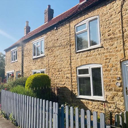 Cosy Cottage Four Miles From Lincoln City Centre Exterior photo